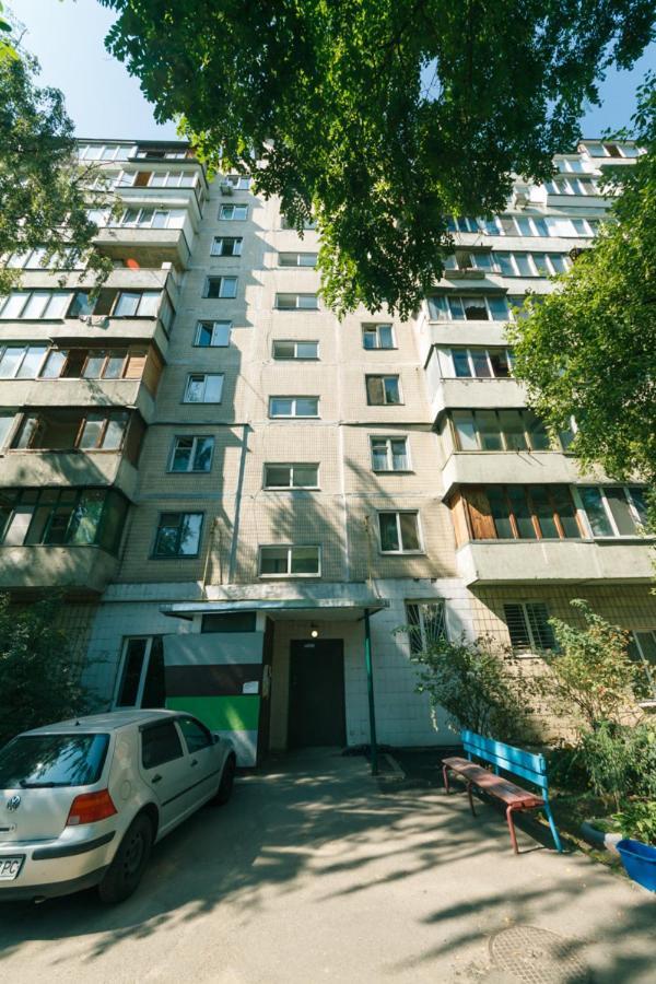 Уютная Квартира На Лукьяновке Kyiv Exterior photo